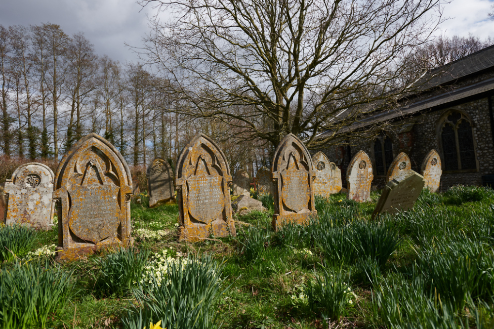 AldboroughChurchGravestones250321-4