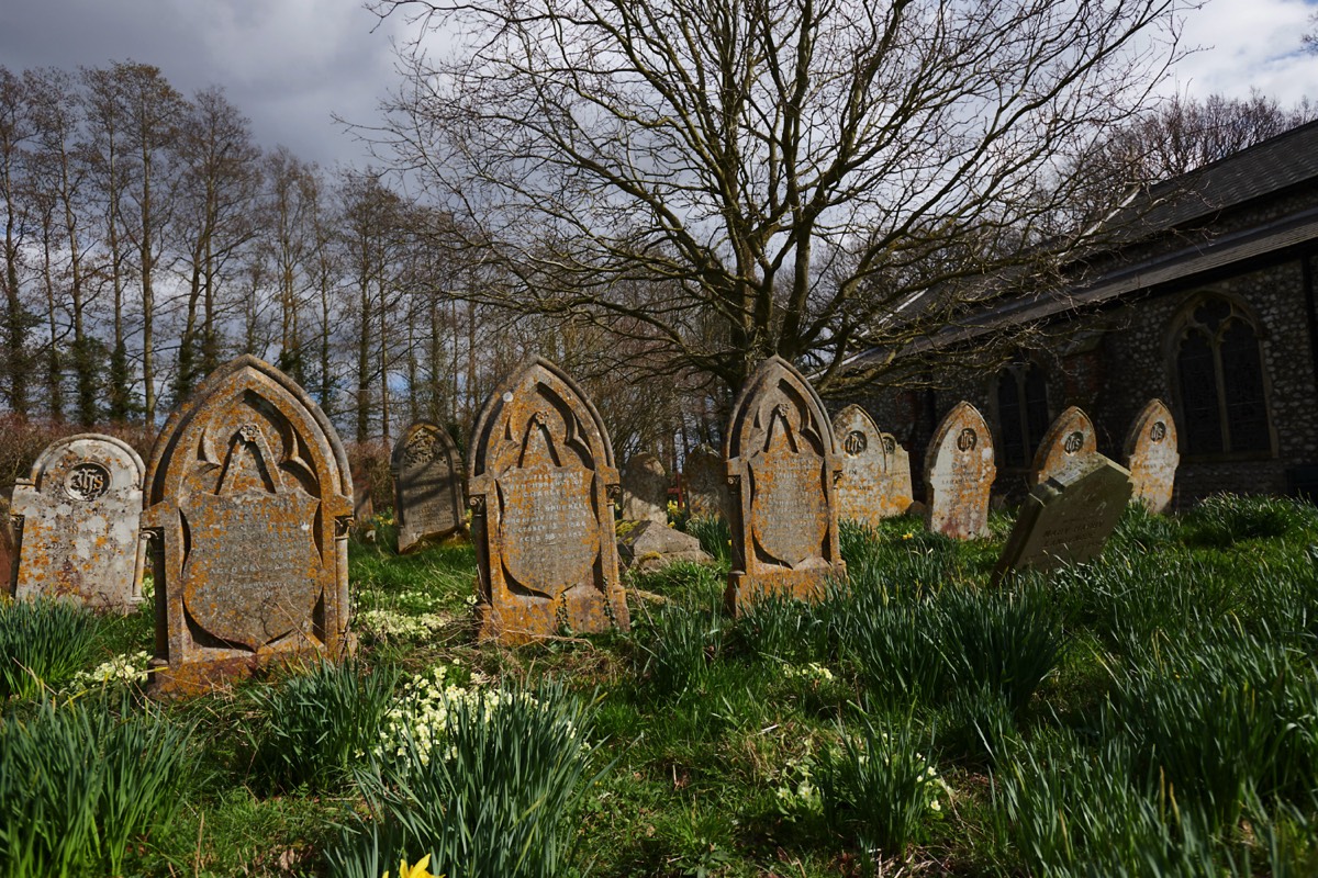 Aldborough Churchyard 25/03/21